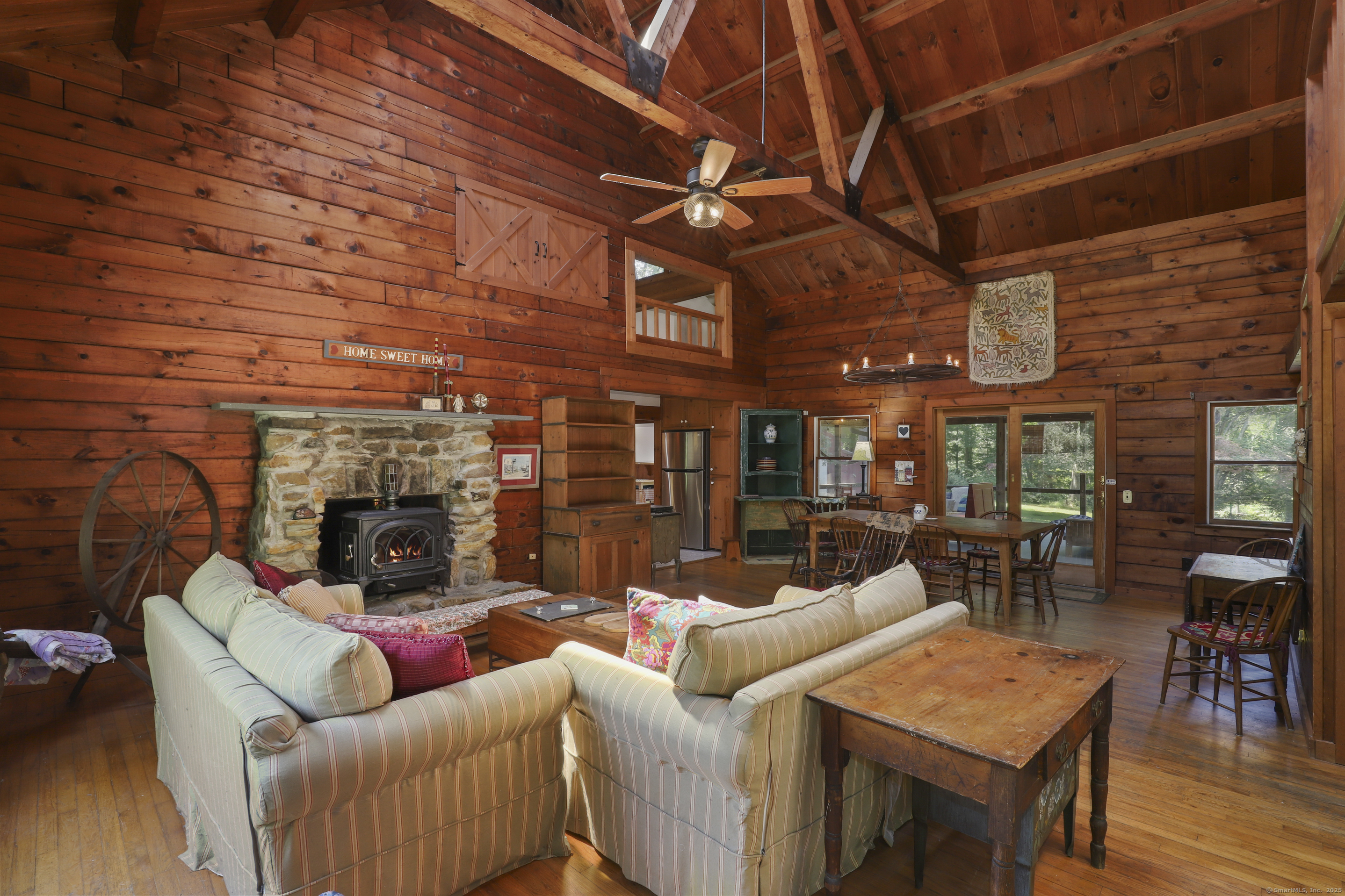 Redding, Connecticut 06896, United States, 5 Bedrooms Bedrooms, ,3 BathroomsBathrooms,Residential,Active,189158