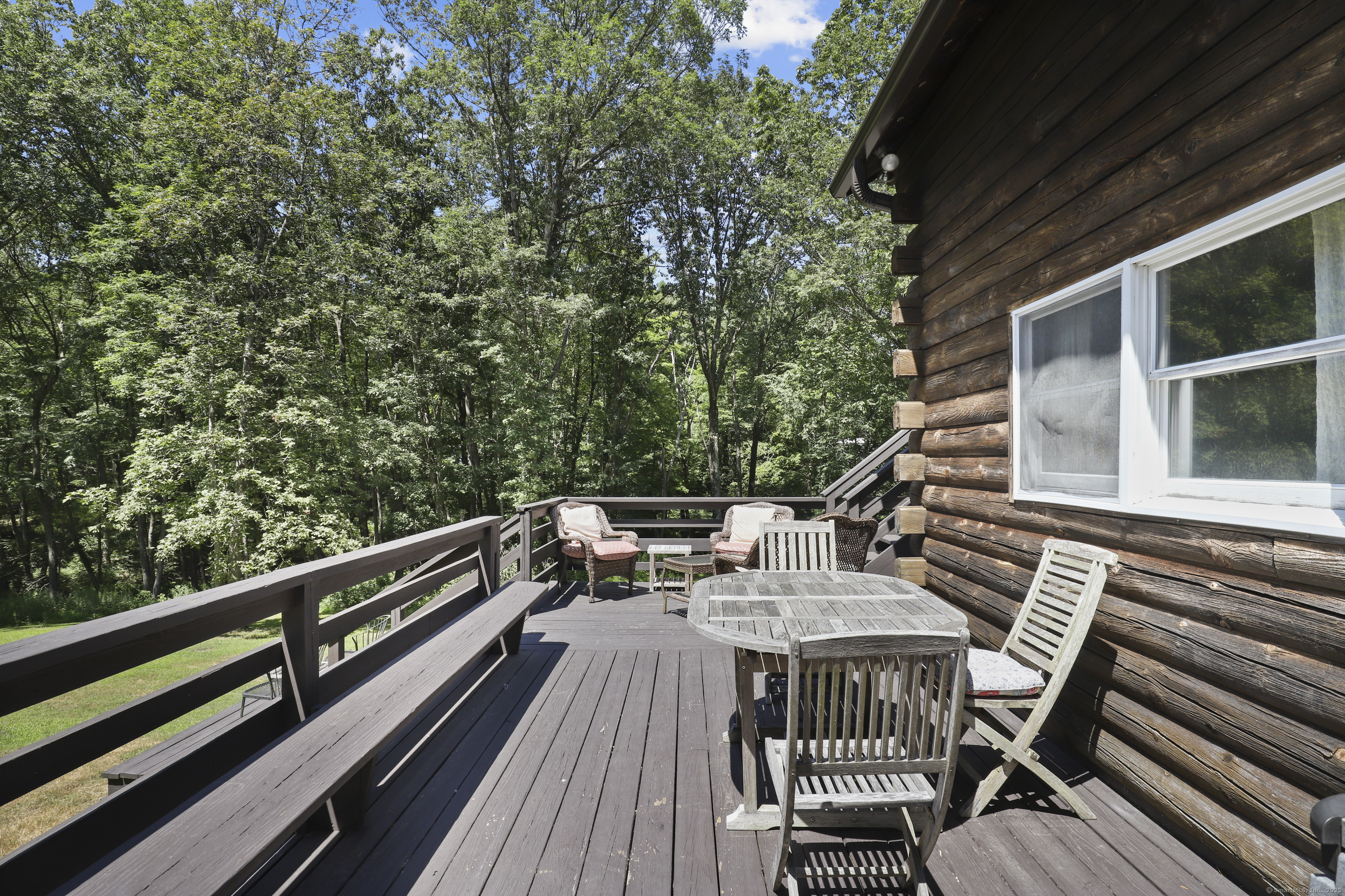 Redding, Connecticut 06896, United States, 5 Bedrooms Bedrooms, ,3 BathroomsBathrooms,Residential,Active,189158