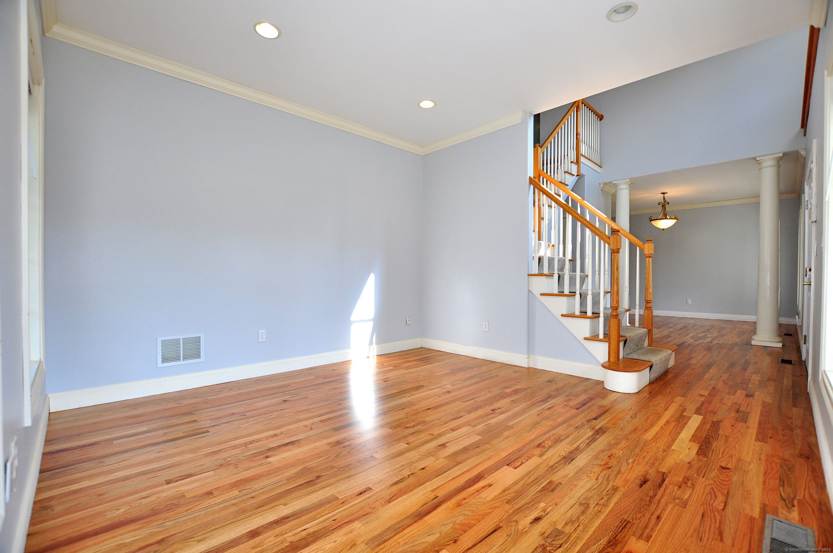 15 Brightman Circle