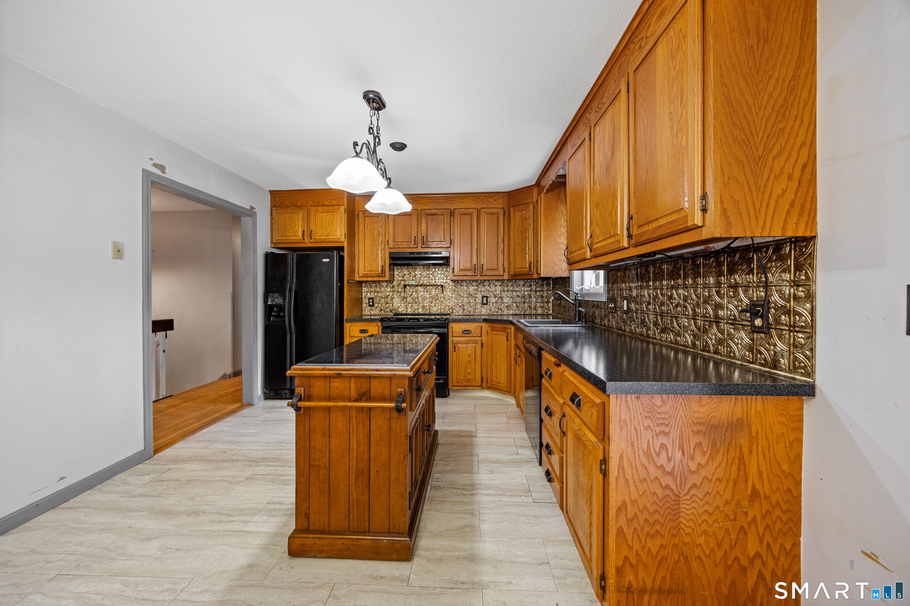 122 Maple Hill Road