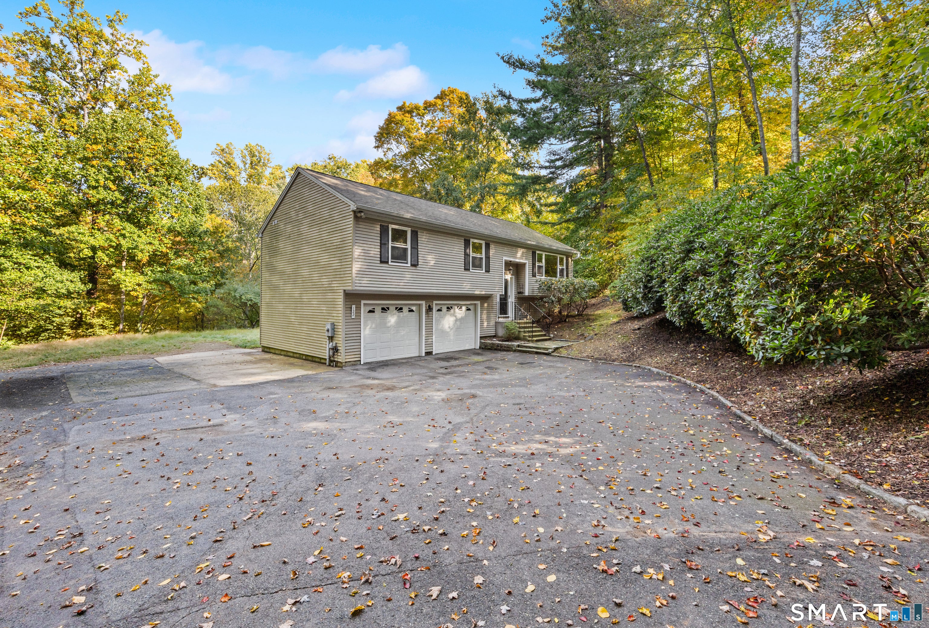 122 Maple Hill Road
