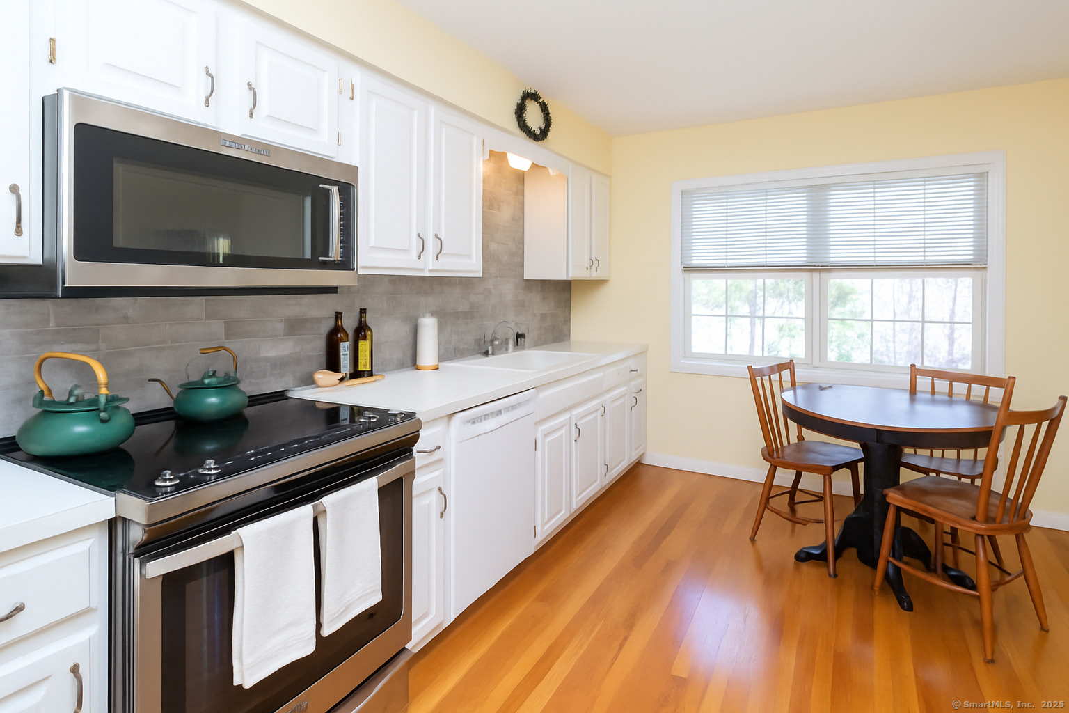 19 Prospect Ridge APT 14