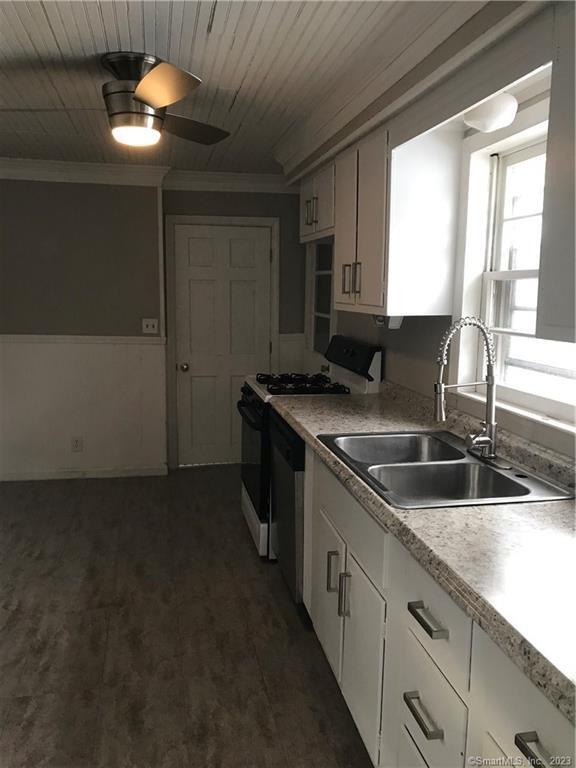 105 Naugatuck Avenue