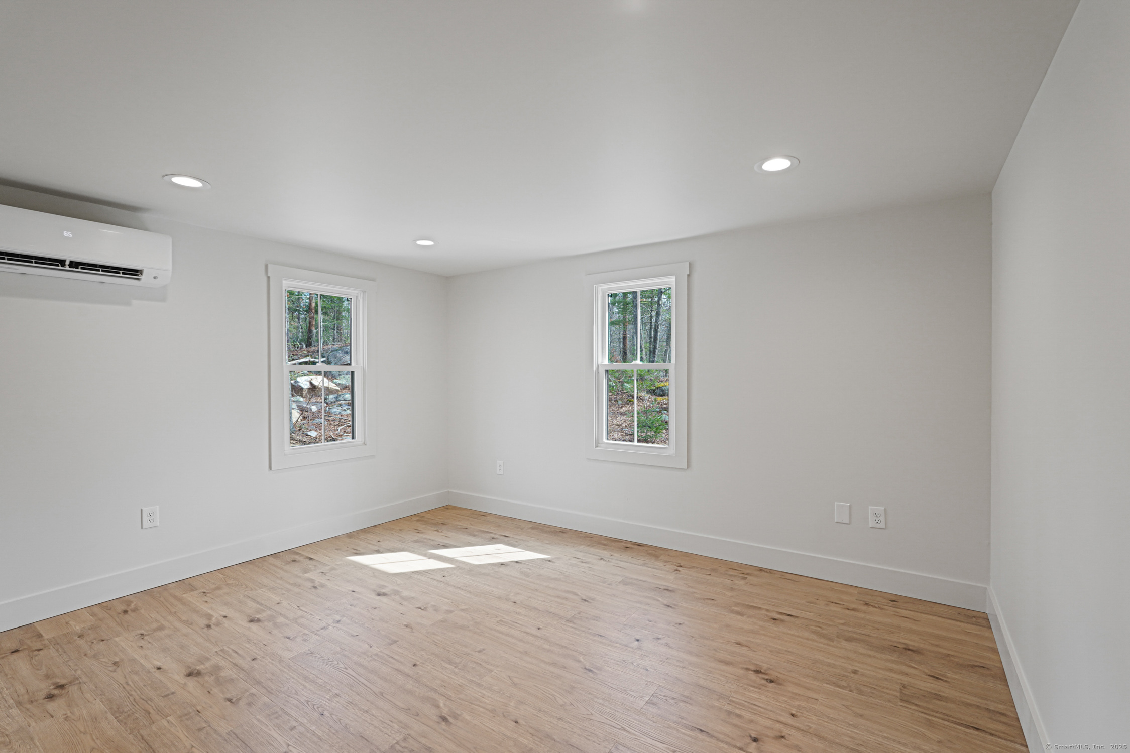 105 Wylie School Road, Voluntown, Connecticut image 21