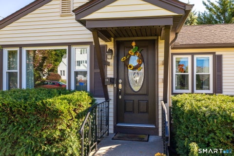 Tiny photo for 28 Dix Road, Wethersfield, CT 06109 (MLS # 24215124)