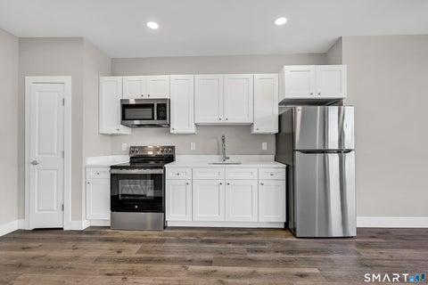 Tiny photo for 1 W Main Street #3E, Meriden, CT 06451 (MLS # 24216331)