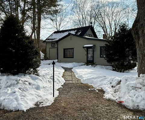 Tiny photo for 7 Washington Road, Woodbury, CT 06798 (MLS # 24059337)