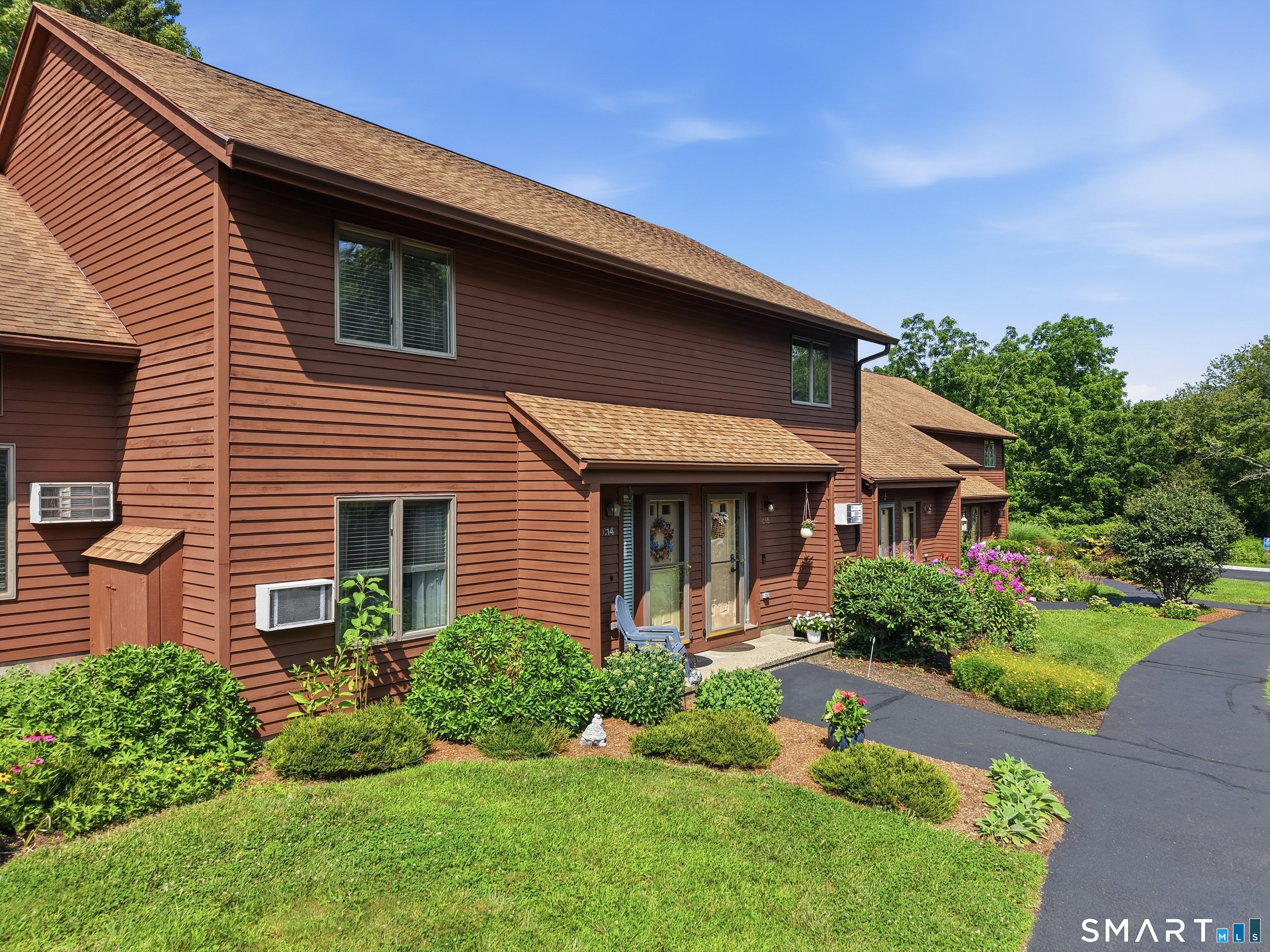 348 Boston Post Road C14