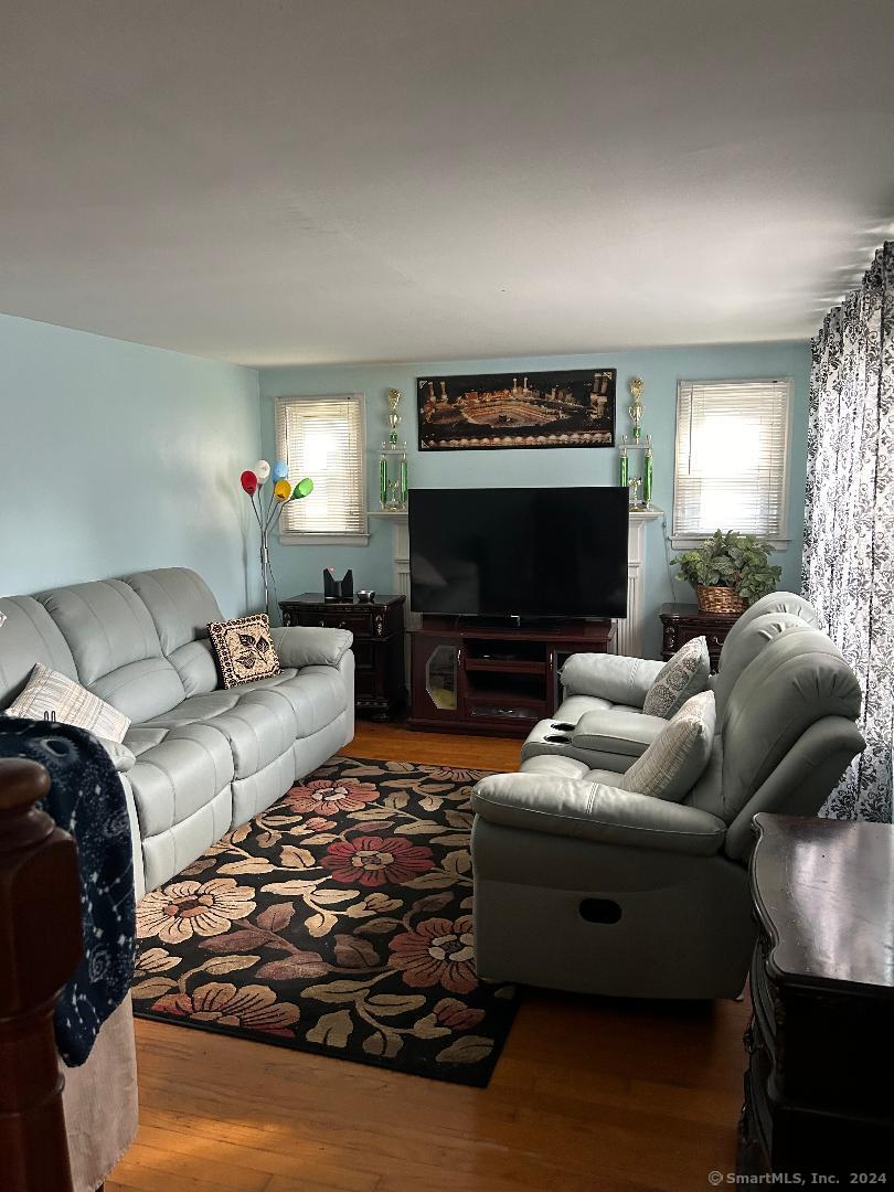396 Long Hill Street, East Hartford, Connecticut image 2