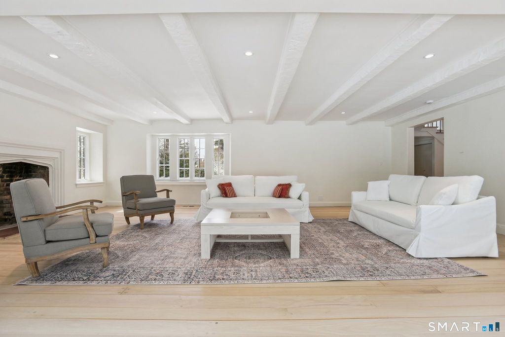 Photo of 1085 Ridge Road, Hamden, CT 06517 (MLS # 24158384)