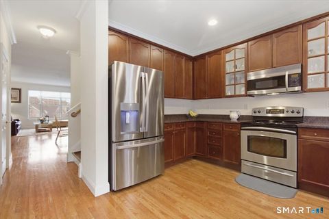 Tiny photo for 21 Crestview Lane #21, Danbury, CT 06810 (MLS # 24154762)