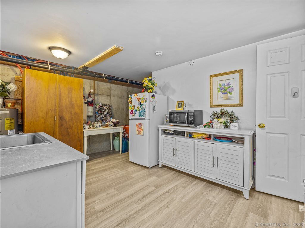 10 Courtland Street, Stonington, Connecticut image 38