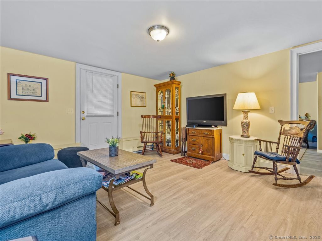 10 Courtland Street, Stonington, Connecticut image 31