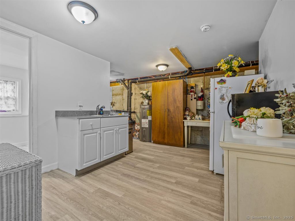 10 Courtland Street, Stonington, Connecticut image 35