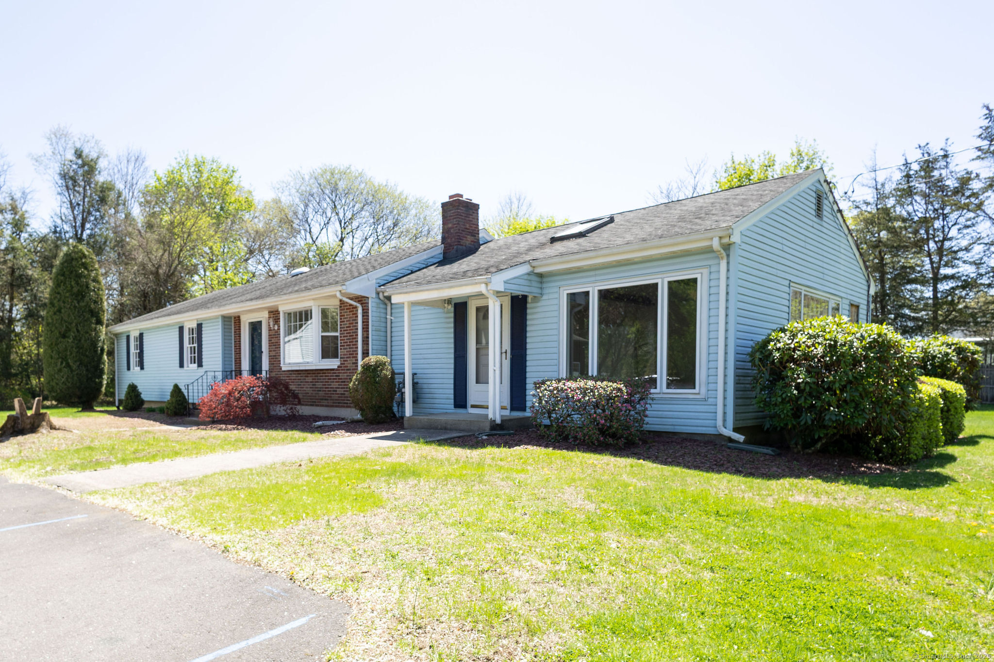 Rental Property at Norton Street, Southington, Connecticut - Bedrooms: 3 
Bathrooms: 2 
Rooms: 7  - $3,000 MO.