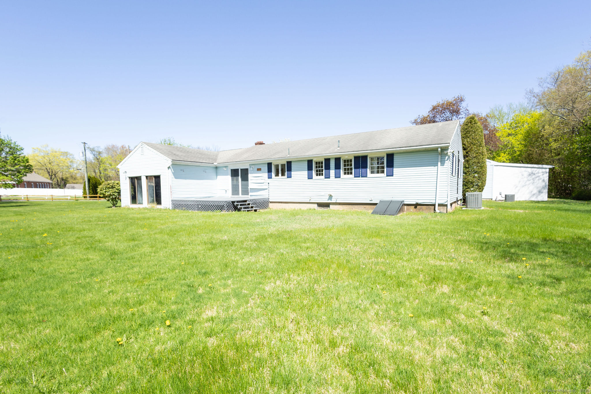 Southington, Connecticut 06479, United States, 3 Bedrooms Bedrooms, ,2 BathroomsBathrooms,Residential,Active,121217