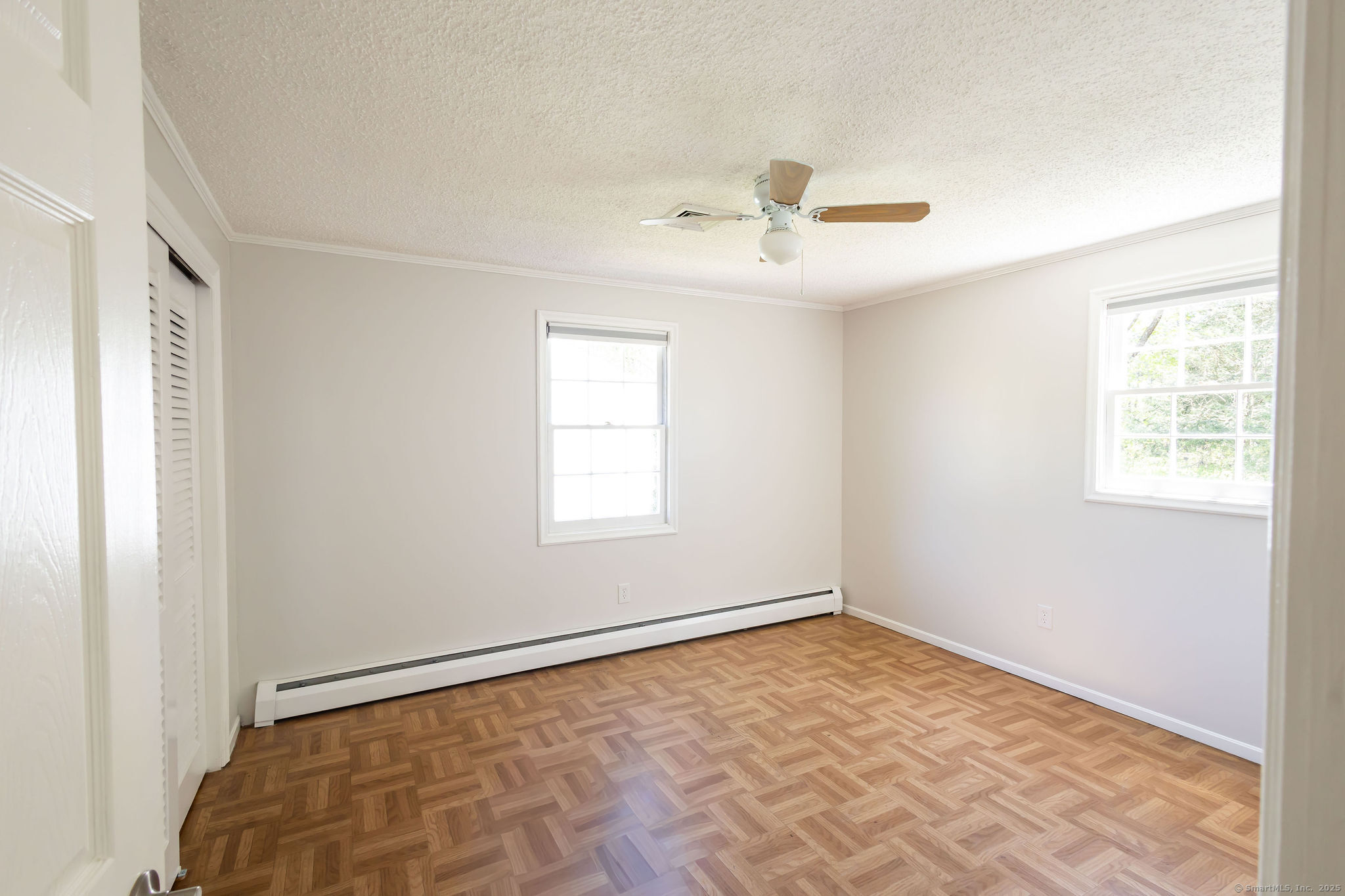 Southington, Connecticut 06479, United States, 3 Bedrooms Bedrooms, ,2 BathroomsBathrooms,Residential,Active,121217