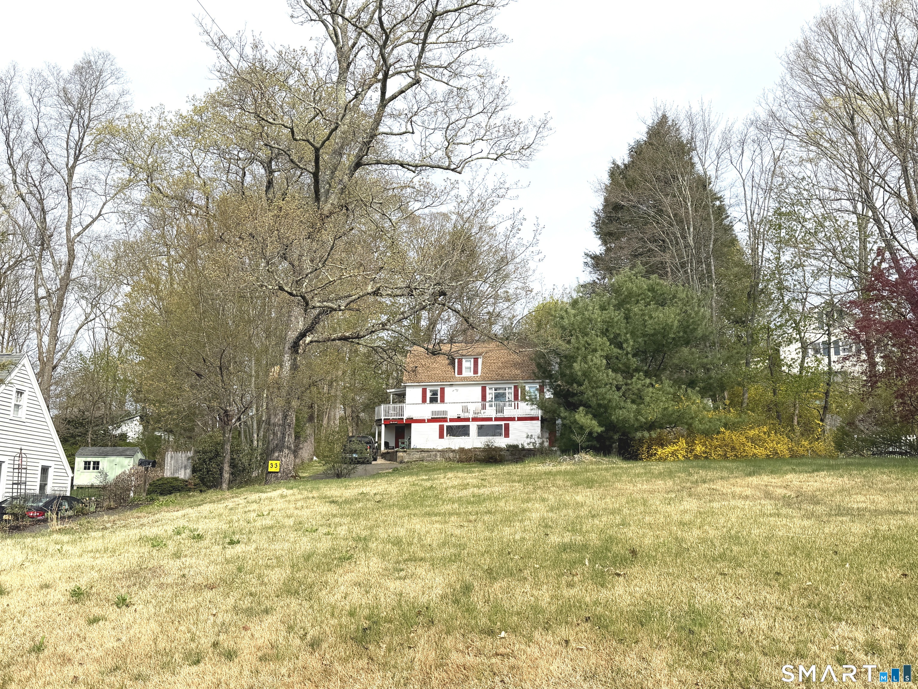 33 Chestnut Grove Road