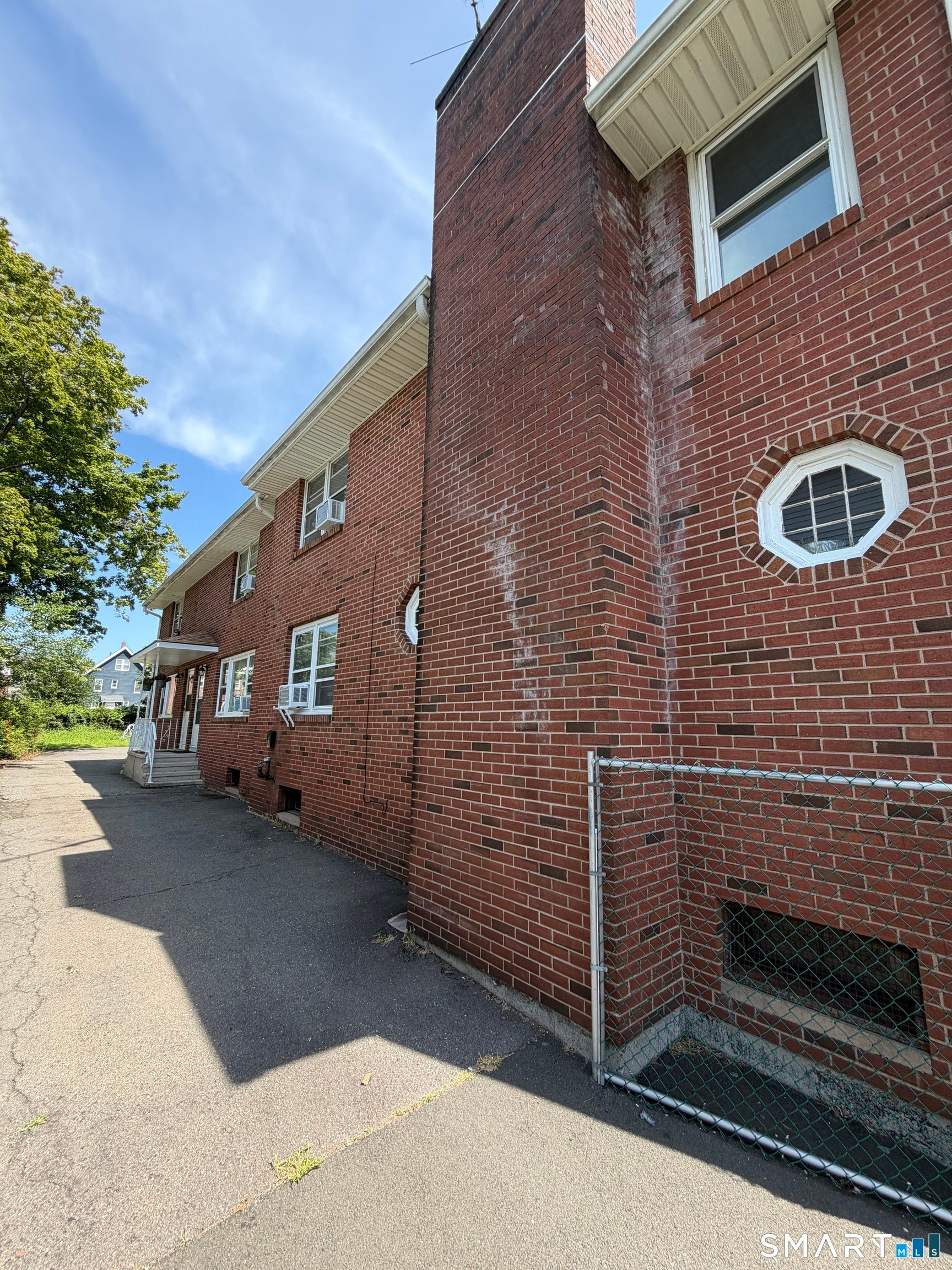55 Parmalee Avenue