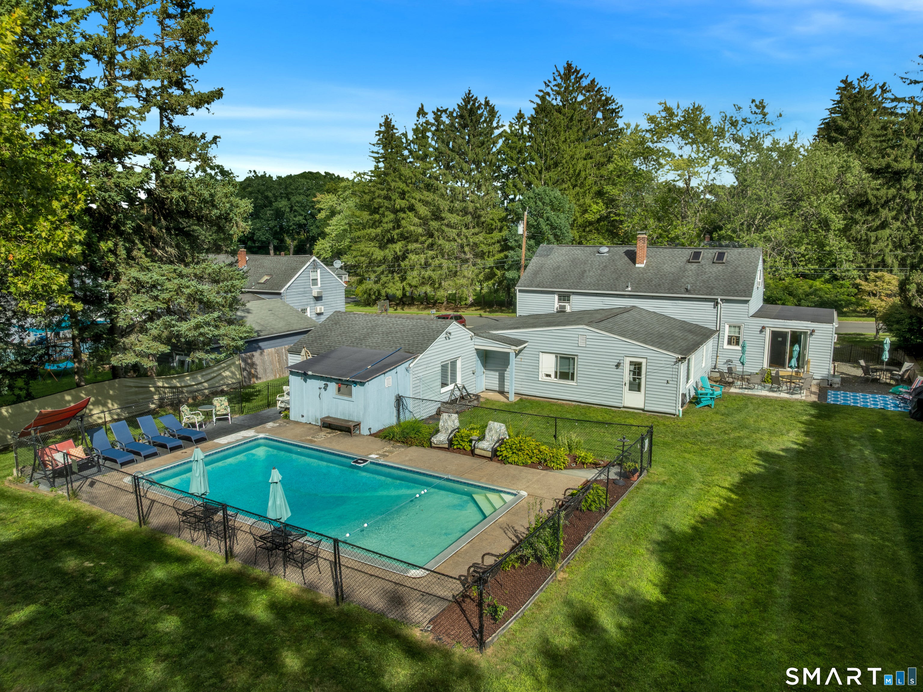 11 Trumbull Drive