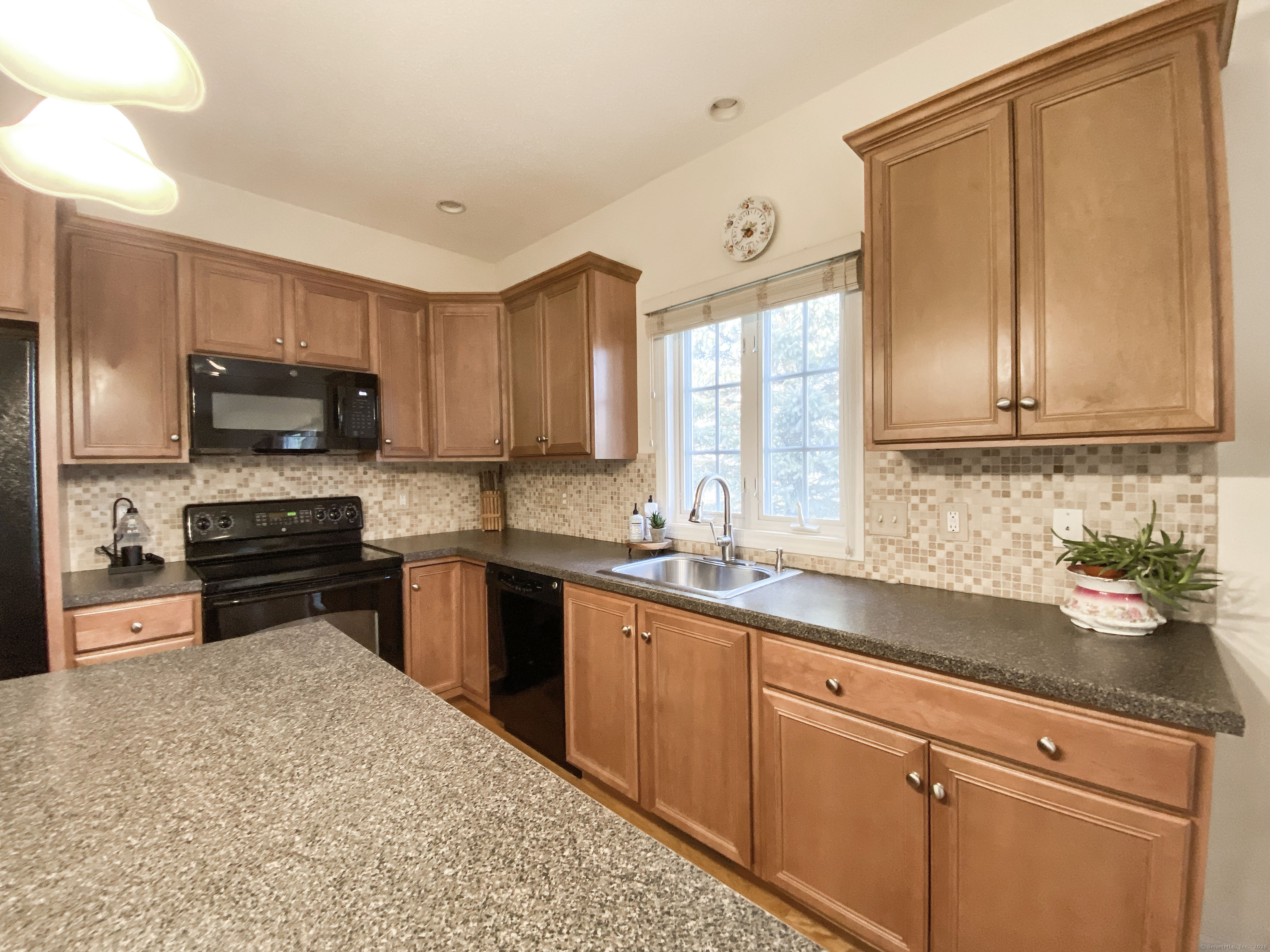 36 Stony Creek Road #36, Southington, Connecticut image 6