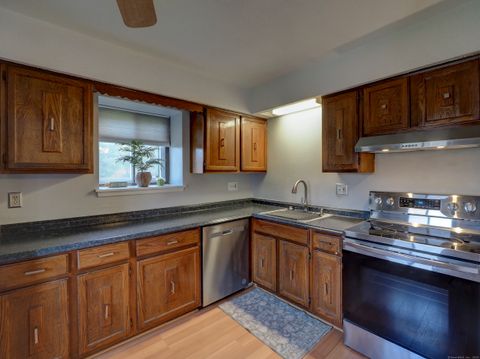 Tiny photo for 69 Sterling Village #69, Meriden, CT 06450 (MLS # 24135025)