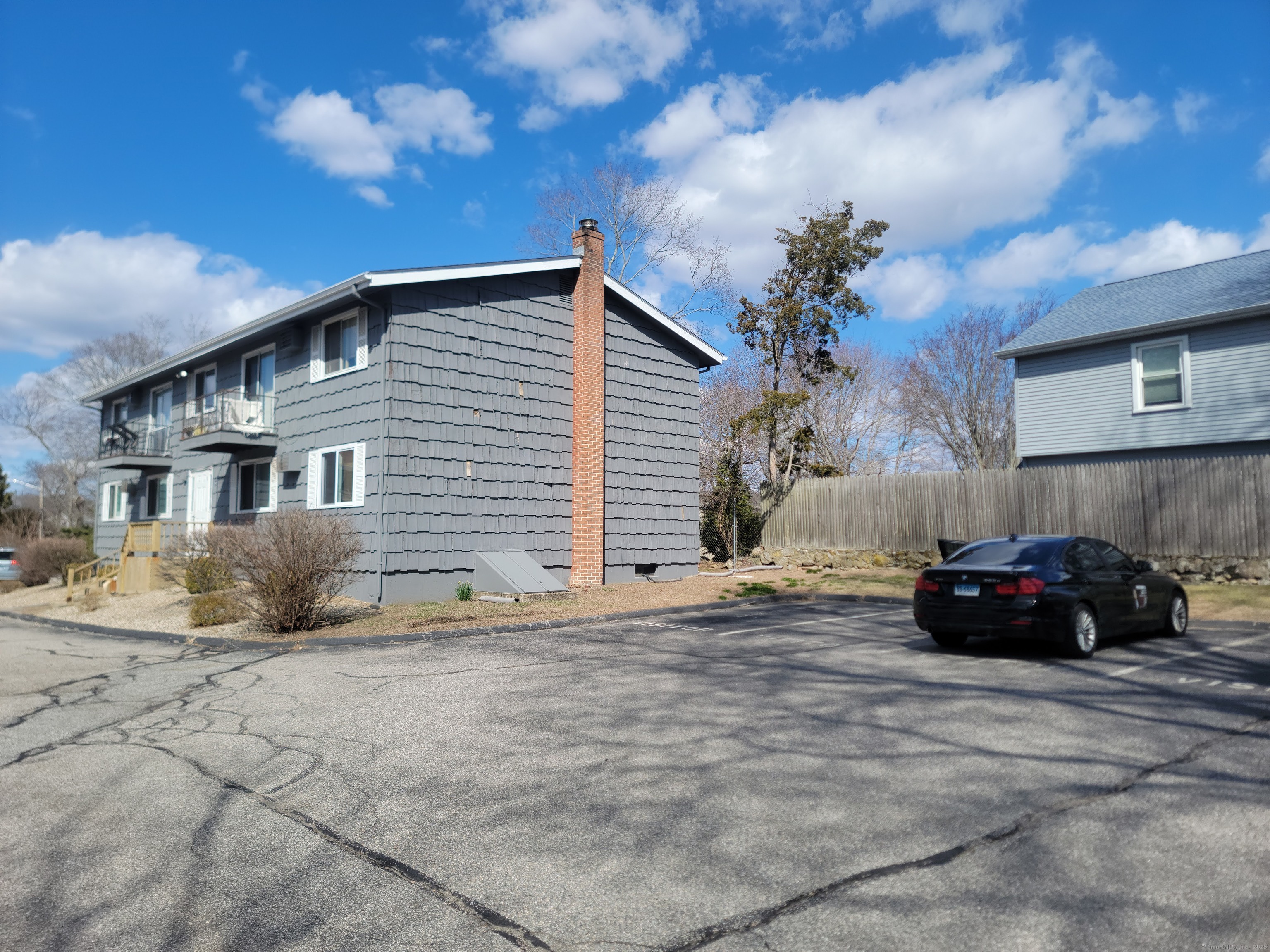 49 George Avenue #APT D, Groton, Connecticut image 3