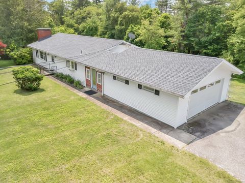 25 Schofield Road Willington CT 06279