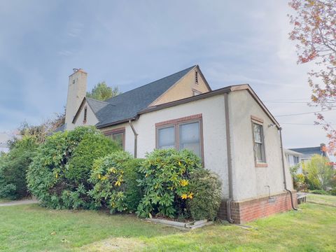 Tiny photo for 281 Ocean Avenue, West Haven, CT 06516 (MLS # 24134068)