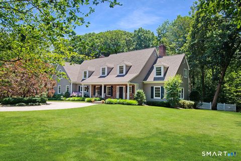 Homes For Sale - 235 Hawks Hill Road<br/> New Canaan, CT 06840