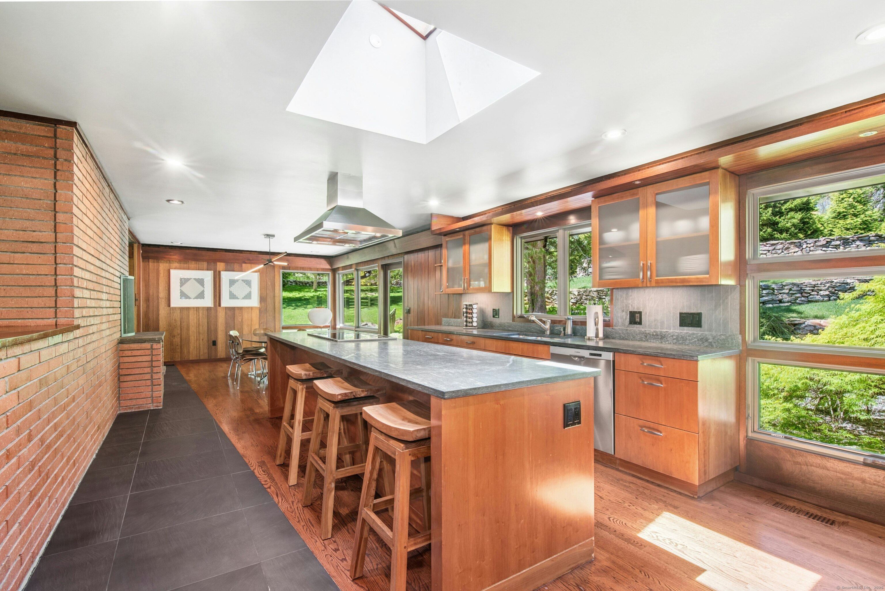 71 Boulderol Road, Stamford, Connecticut image 9