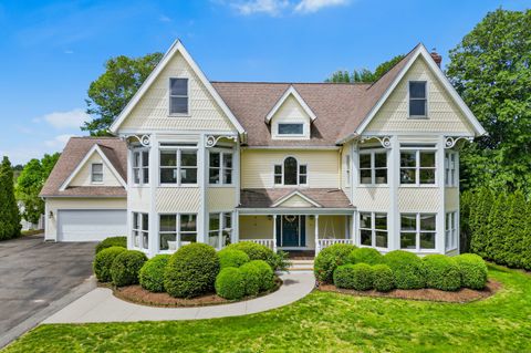 49 Cromwell Place Old Saybrook CT 06475