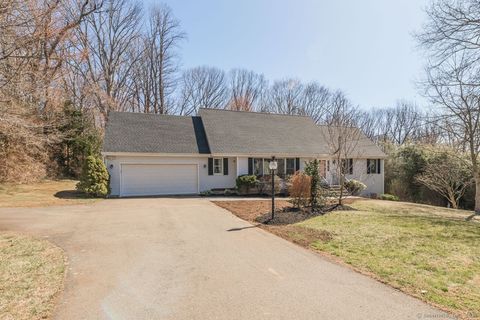 381 Hume Drive Hamden CT 06514