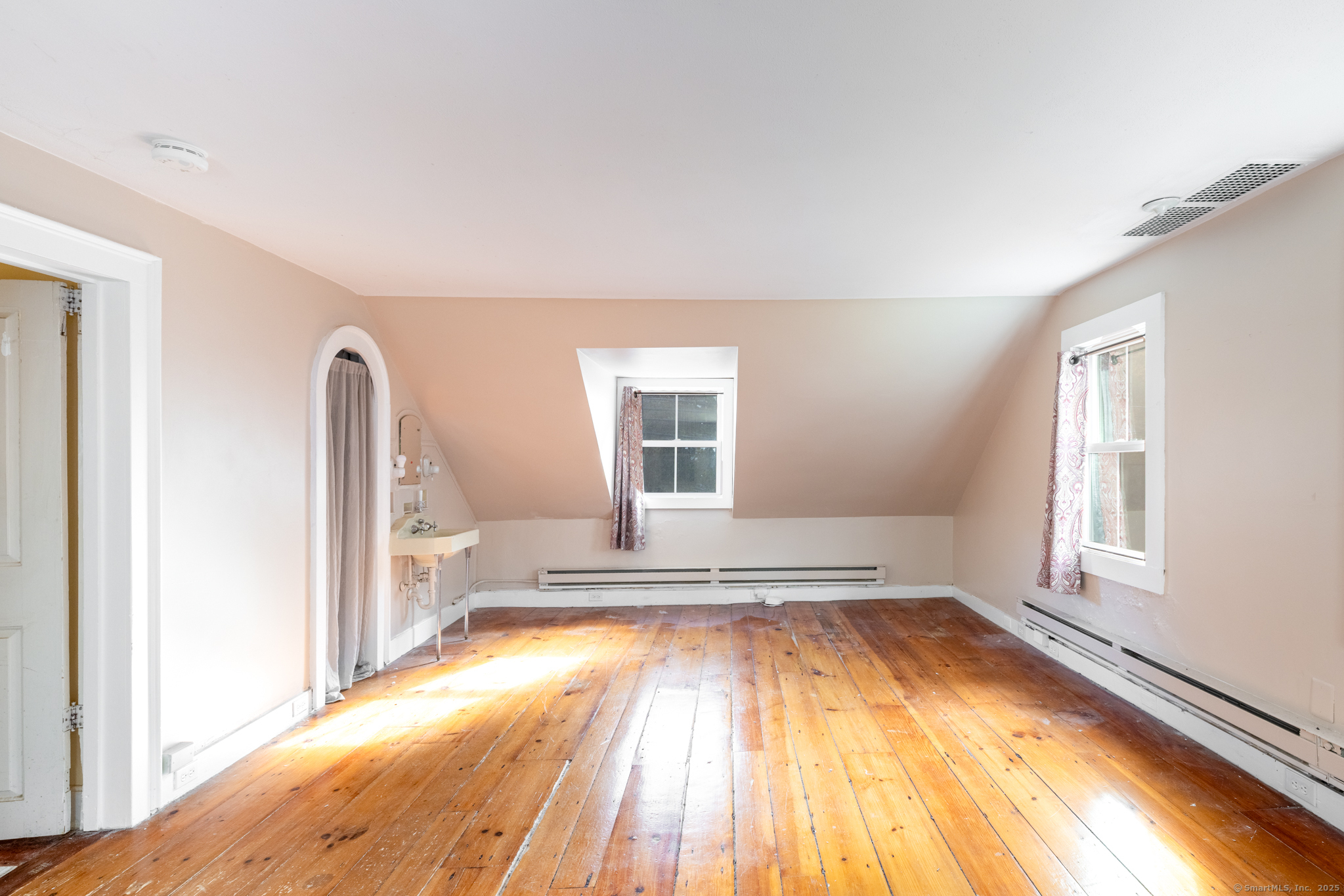 579 Main Street, New Hartford, Connecticut image 29