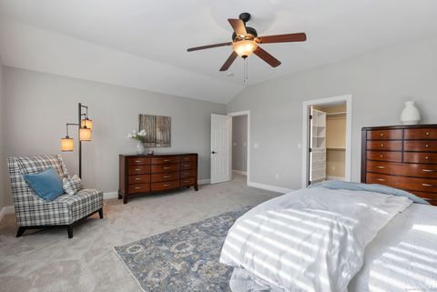 Tiny photo for 21 Oak Meadow Lane #21, Torrington, CT 06791 (MLS # 24142504)