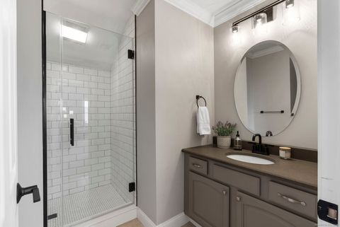 Tiny photo for 21 Oak Meadow Lane #21, Torrington, CT 06791 (MLS # 24142504)