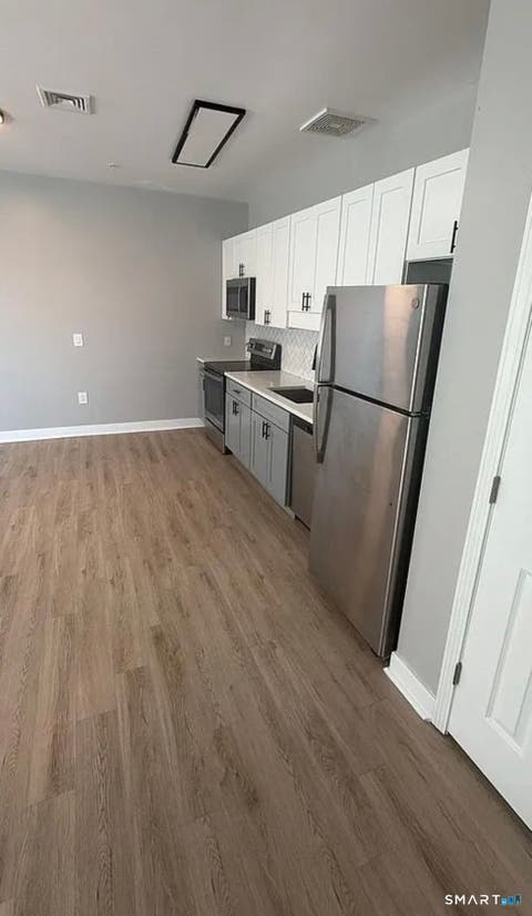 Multifamily For Rent - 333 State Street #611<br/> Bridgeport, CT 06604