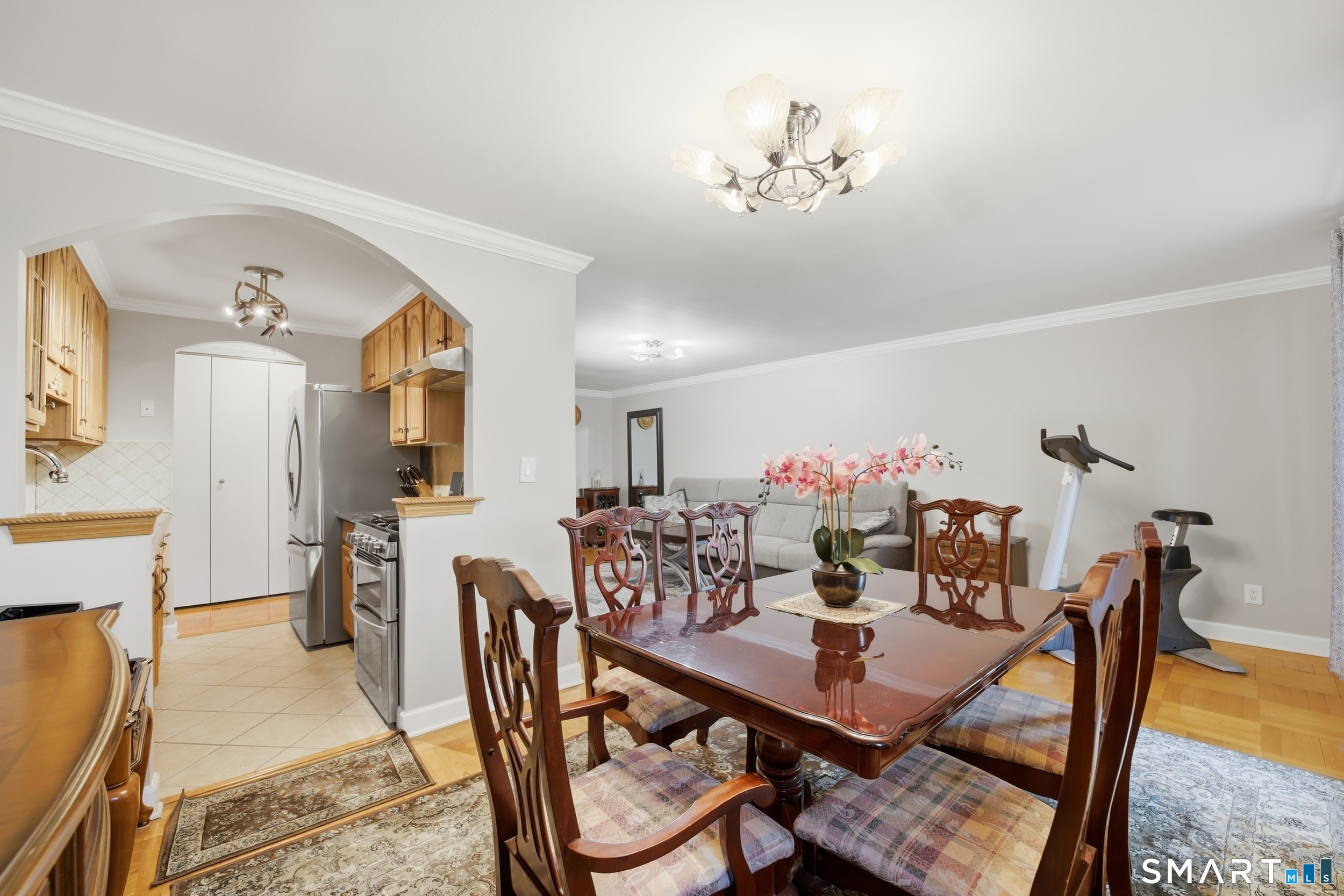 27 Northill Street APT 5S