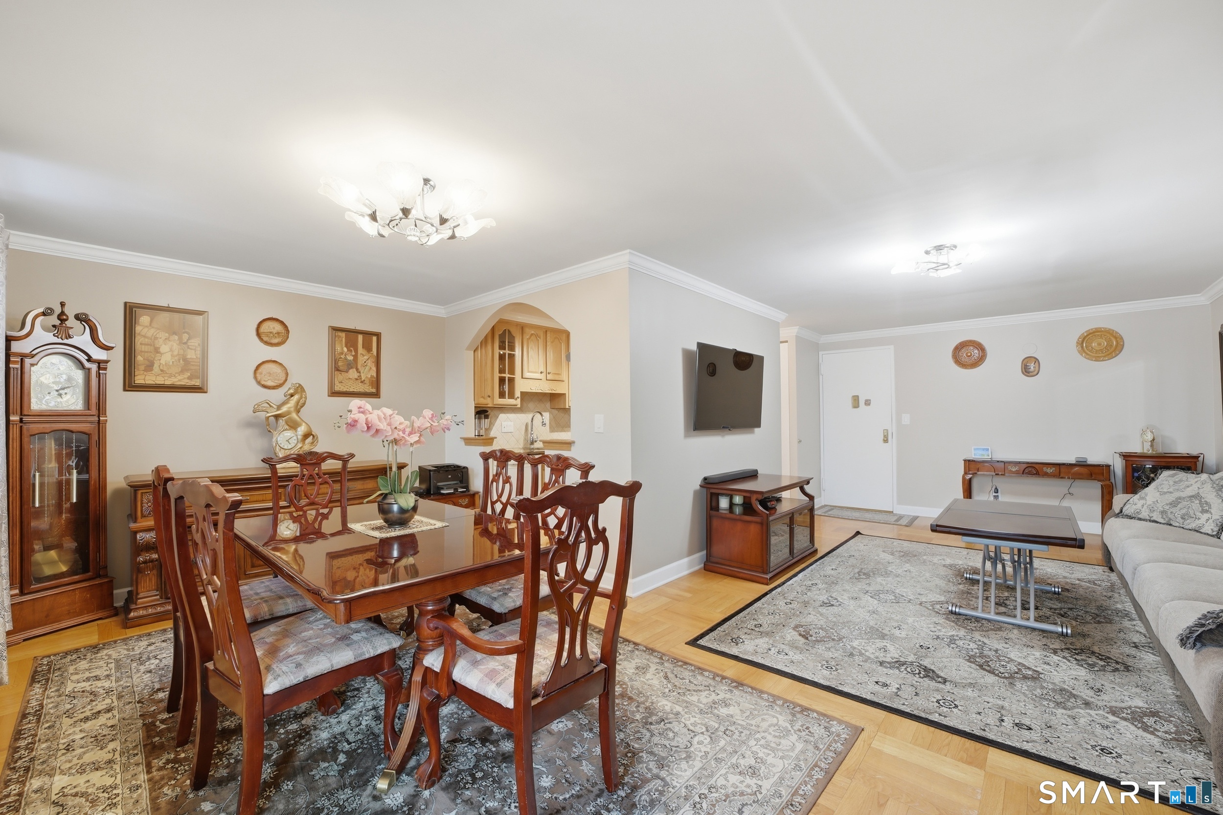 27 Northill Street APT 5S