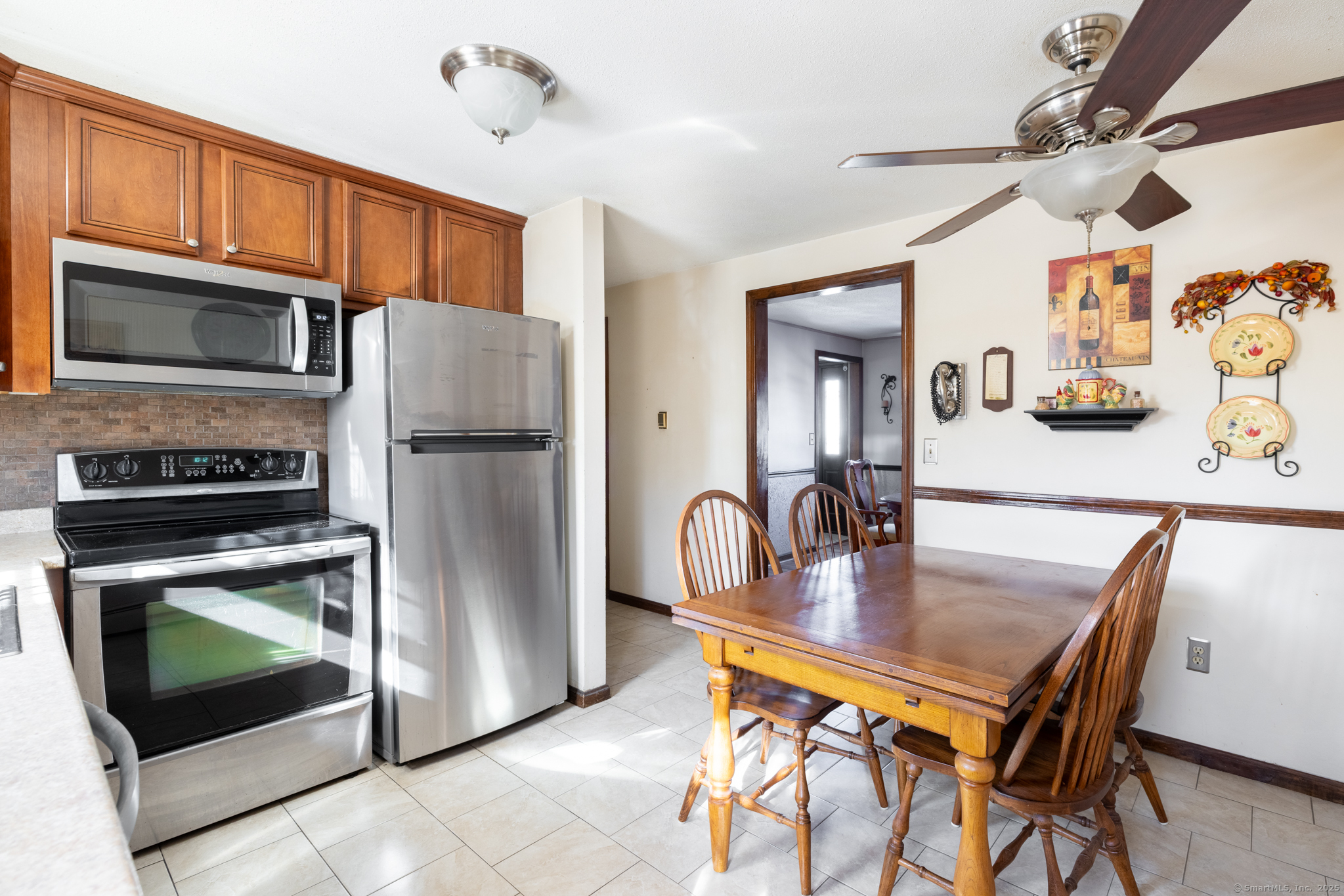31 Partridge Drive, Waterbury, Connecticut image 12