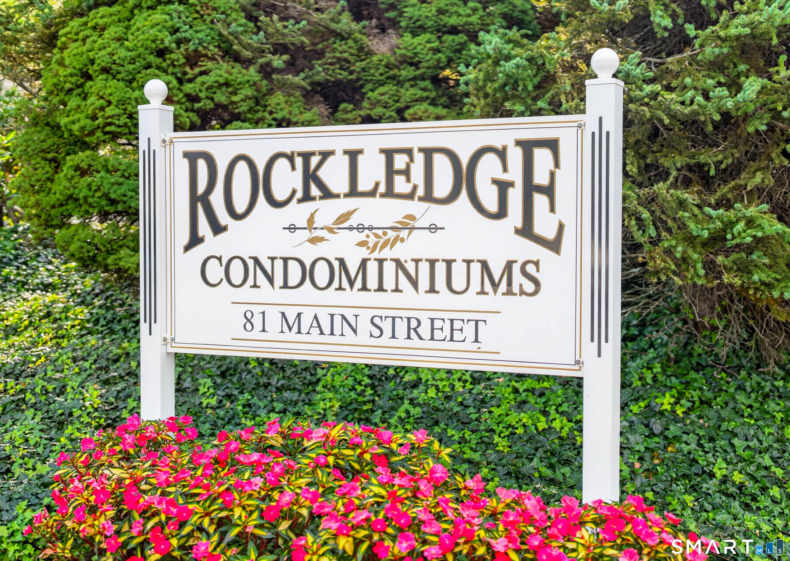 81 Main Street 16B