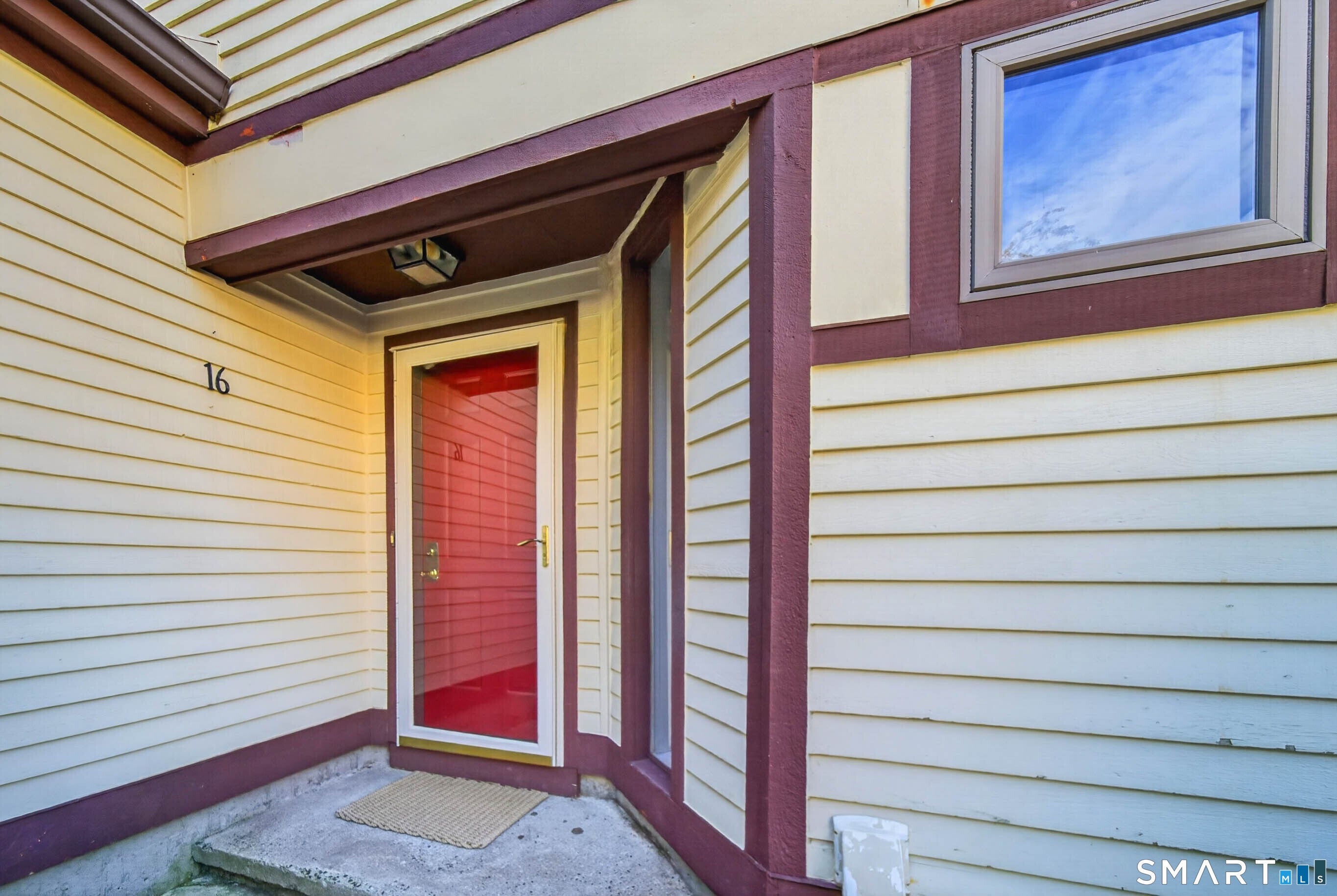 81 Main Street 16B