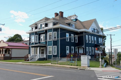 Multifamily For Rent - 570-#3B Broad Street<br/> Meriden, CT 06450