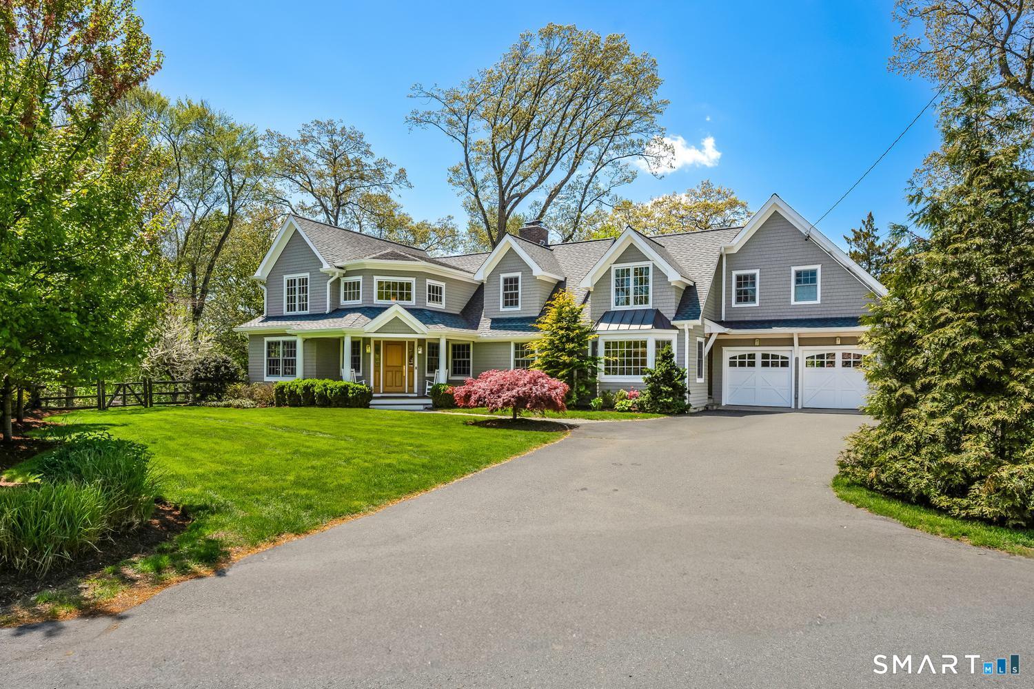 18 Phillips Lane