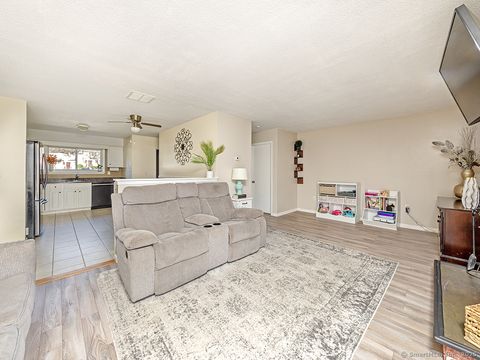 Tiny photo for 123 Pembroke Court #123, Meriden, CT 06450 (MLS # 24147609)