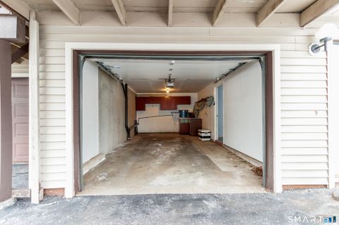 Tiny photo for 123 Pembroke Court #123, Meriden, CT 06450 (MLS # 24147609)