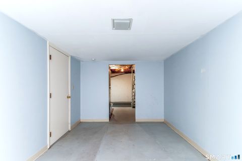 Tiny photo for 123 Pembroke Court #123, Meriden, CT 06450 (MLS # 24147609)