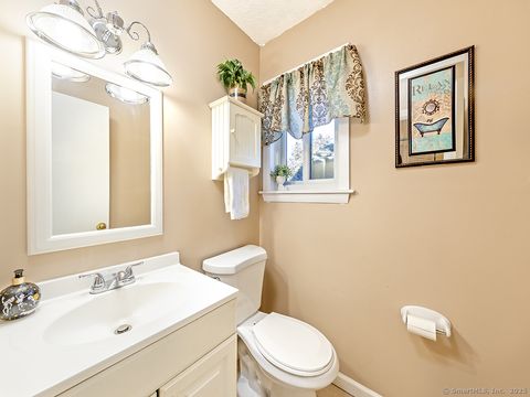 Tiny photo for 123 Pembroke Court #123, Meriden, CT 06450 (MLS # 24147609)