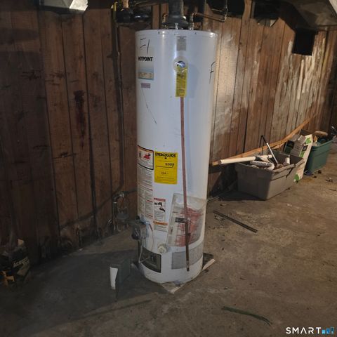 Tiny photo for 18 Darby Street, Bloomfield, CT 06002 (MLS # 24152138)