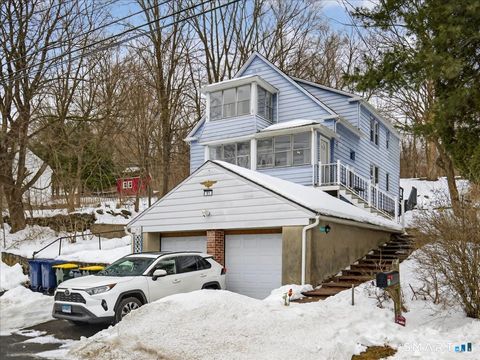 Tiny photo for 91 Jewett Street #2nd Floor, Ansonia, CT 06401 (MLS # 24151466)